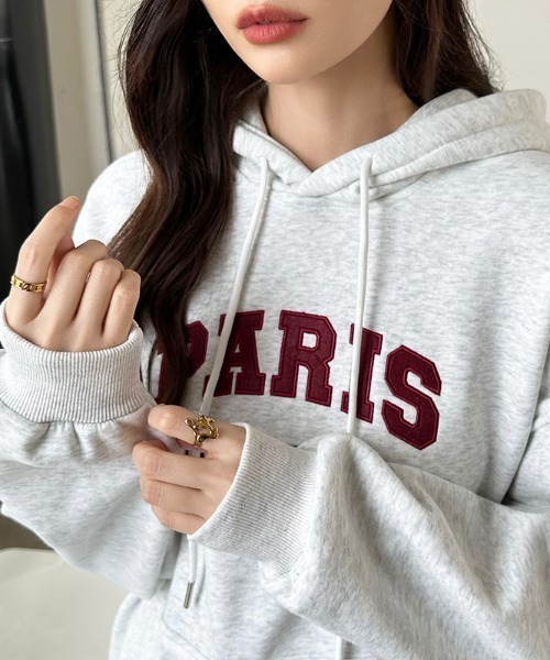 【セール】裏起毛 パーカー ロゴワッペン刺繍 プルオーバートップス（パーカー）｜COCOMOMO（ココモモ）