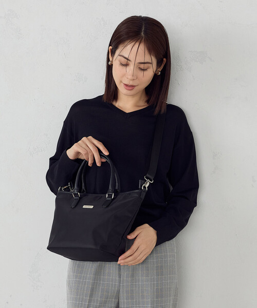 MONO　COMME CA（モノコムサ）の「ナイロンミニトート（トートバッグ・レディース・グレー/ブラック・FREE）」の2枚目の写真