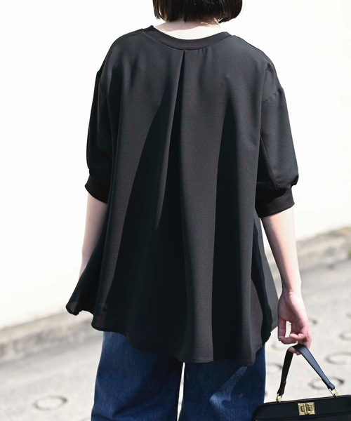 &HALF(アンドハーフ)の「レイヤード半袖フレアTシャツ(Tシャツ/カットソー・レディース・ライトグレー/ブラック/オフホワイト・FREE)」の18枚目の写真