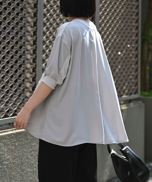 &HALF(アンドハーフ)の「レイヤード半袖フレアTシャツ(Tシャツ/カットソー・レディース・ライトグレー/ブラック/オフホワイト・FREE)」の22枚目の写真