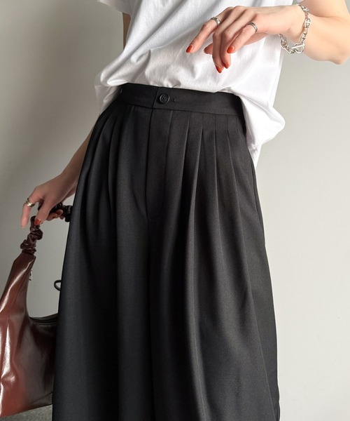classicalelf(クラシカルエルフ)の「センスが光る。綺麗め5タックワイドパンツ(スラックス・レディース・ブラック/チャコール・LARGE/MEDIUM/SMALL/X-LARGE)」の4枚目の写真