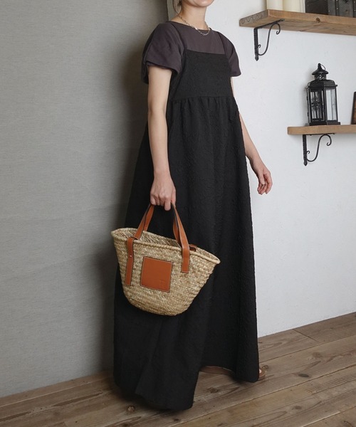 CORNERS by KR（コーナーズバイケーアール）の「【CORNERS by KR】エンボスジャガードキャミワンピ（ワンピース・レディース・ブラック/グレイッシュベージュ/ライトグレー・M/L）」の16枚目の写真