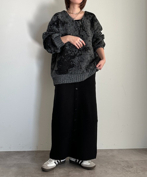 apres jour mignon(アプレジュールミニョン)の「フロントボタンデザインニットスカート(スカート・レディース・杢グレー/ブラック/アイボリー・MEDIUM/X-LARGE/SMALL)」の13枚目の写真