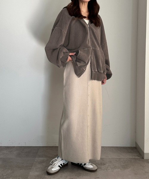 apres jour mignon(アプレジュールミニョン)の「フロントボタンデザインニットスカート(スカート・レディース・杢グレー/ブラック/アイボリー・MEDIUM/X-LARGE/SMALL)」の7枚目の写真