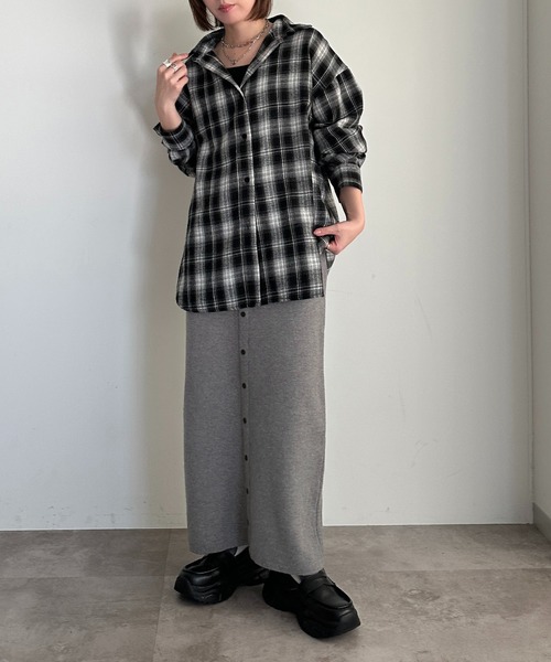 apres jour mignon(アプレジュールミニョン)の「フロントボタンデザインニットスカート(スカート・レディース・杢グレー/ブラック/アイボリー・MEDIUM/X-LARGE/SMALL)」の19枚目の写真