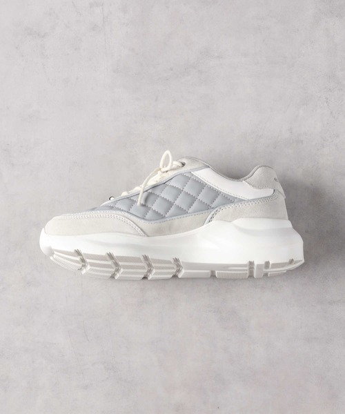 Right-on（ライトオン）の「キルティングデザインスニーカー（スニーカー・レディース・ベージュ/グレー/ブラック・37inch/38inch/39inch/36inch）」の6枚目の写真