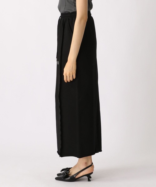 FOREVER 21(フォーエバー トゥエンティーワン)の「【2025SS】裏毛Iラインスカート(スカート・レディース・ブラック/グレー・SMALL/MEDIUM)」の20枚目の写真