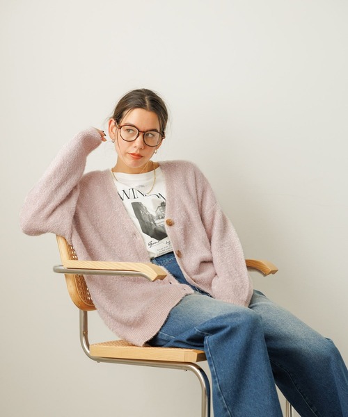 BAYFLOW（ベイフロー）の「[ラメ感が華やか]ラメフェザーニットカーディガン（カーディガン/ボレロ・レディース・ピンク/グレー/オフホワイト/ライトブルー・FREE）」の7枚目の写真