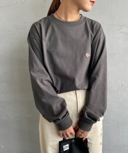 DANTON（ダントン）の「[DANTON/ダントン] ワンポイントロゴ クルーネックロンT（Tシャツ/カットソー・レディース・ホワイト/チャコール/ブラック・L/M/S）」の3枚目の写真
