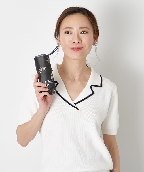 POLO RALPH LAUREN（ポロ ラルフ ローレン）の「【WEB限定】遮光100% 晴雨兼用 折りたたみ傘 コンパクト "POLO 花柄" ポロ（折りたたみ傘・レディース・ブラック/ベージュ/ネイビー・FREE）」の8枚目の写真