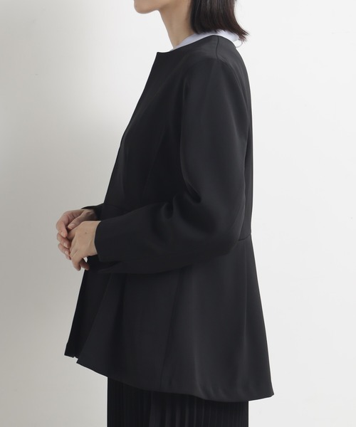 FOUND GOOD（ファウンドグッド）の「O/ペプラムジャケット（その他アウター・レディース・アイボリー/ブラック/ネイビー・L/M/S）」の4枚目の写真