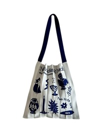 KNT365（ケイエヌティサンロクゴ）の「Knitty Motif（トートバッグ）」