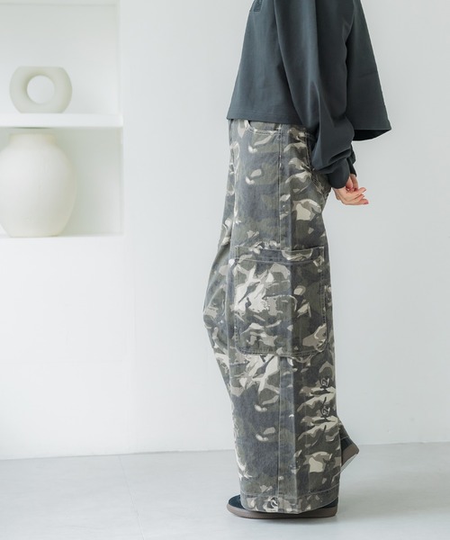 coca(coca)(コカ)の「【WEB限定セール】カモフラージュワイドパンツ(カーゴパンツ・レディース・その他・S/L/M)」の6枚目の写真
