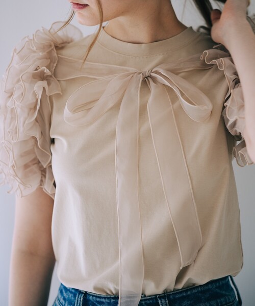 SELFIST(セルフィスト)の「【GLOW掲載】2WAYボリュームフリル付き半袖Tシャツ レイヤード 夏服(Tシャツ/カットソー・レディース・ベージュ/ブラック/オフホワイト・フリー)」の22枚目の写真