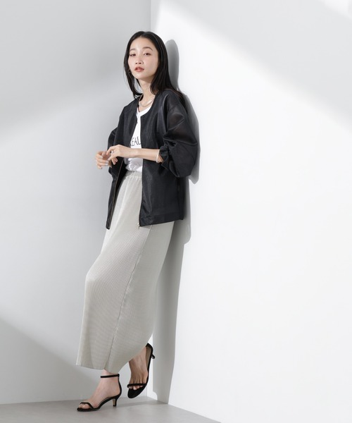 NANO universe（ナノユニバース）の「シアーダンボールカットノーカラーZIPupジャケット（ノーカラージャケット・レディース・ライトグレー/ブラック/グリーン・FREE）」の10枚目の写真