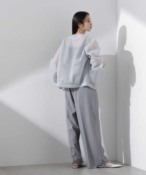 NANO universe（ナノユニバース）の「シアーダンボールカットノーカラーZIPupジャケット（ノーカラージャケット・レディース・ライトグレー/ブラック/グリーン・FREE）」の16枚目の写真