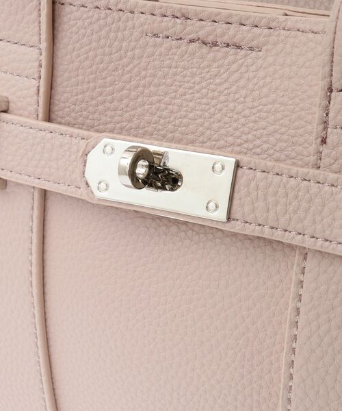Green　Parks（グリーンパークス）の「・KOSSORECO 2wayベルトスクエアミニバッグ（ハンドバッグ・レディース・グレイッシュベージュ/グレー/ブラック/ピンク・FREE）」の12枚目の写真