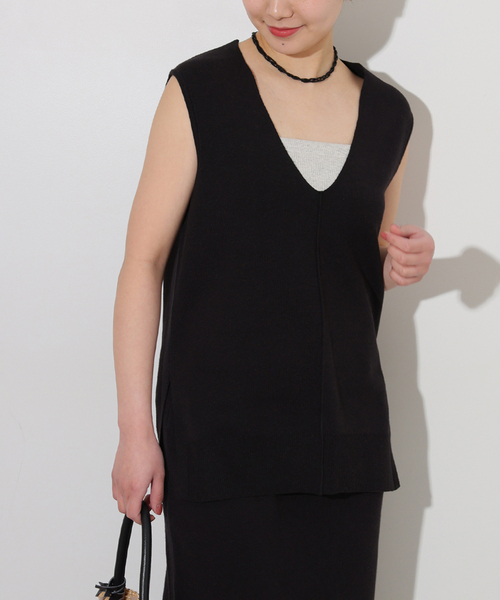 JOURNAL STANDARD relume（ジャーナルスタンダード　レリューム）の「リネンレーヨン総針ベスト（ベスト・レディース・チャコールグレー/ブラック・FREE）」の2枚目の写真