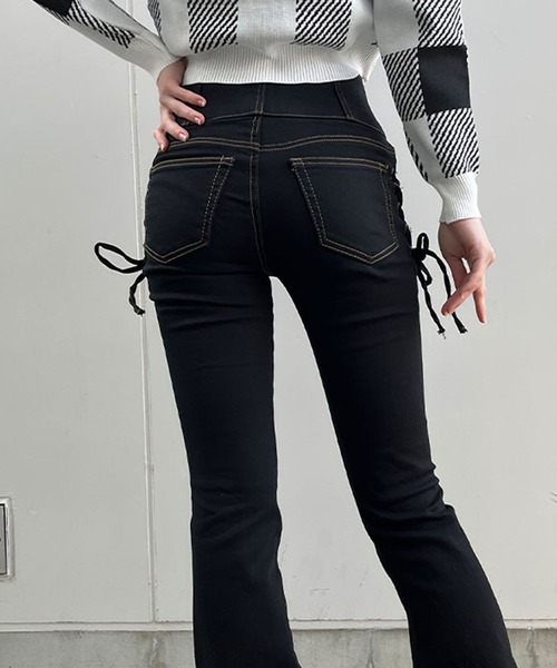 GLAMOROUS JANE(グラマラスジェーン)の「脇レースアップハイウエストデニムフレアパンツ(デニムパンツ・レディース・ブラック/チャコールグレー/ブルー・M/S)」の19枚目の写真