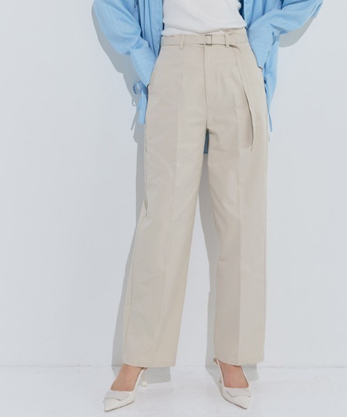 Pierrot(ピエロ)の「エステルツイルベルテッドパンツ(その他パンツ・レディース・グレイッシュベージュ/ライトカーキ・PM/M/L)」の3枚目の写真