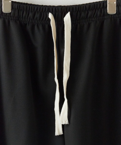 ROOPTOKYO(ループトウキョウ)の「Sideline Easy Sweatpants / サイドライン イージースウェットパンツ メンズ 秋物 秋服 2026年秋冬(スウェットパンツ・メンズ・グレー/ブラック・M/L)」の11枚目の写真