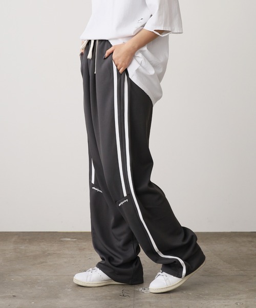 ROOPTOKYO(ループトウキョウ)の「Sideline Easy Sweatpants / サイドライン イージースウェットパンツ メンズ 秋物 秋服 2026年秋冬(スウェットパンツ・メンズ・グレー/ブラック・M/L)」の8枚目の写真