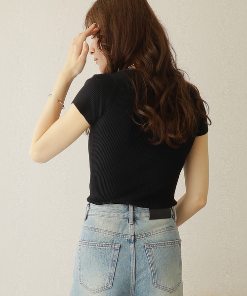 LAULEN（ローレン）の「french sleeve tight lib tops /フレンチスリーブ タイト リブ トップス（Tシャツ/カットソー・レディース・ブラック/イエロー/アイボリー・FREE）」の11枚目の写真