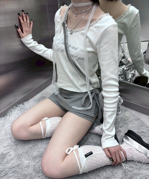 Never mind the XU / Chikashitsu+(ネバーマインド ザ エックスユー / チカシツプラス)の「【nmtc+】stripe rap pants / 【エヌエムティーシープラス】ストライプボーダーラップスカートパンツ(スカート・レディース・チャコール/ベージュ/グレー・ONE SIZE)」の19枚目の写真