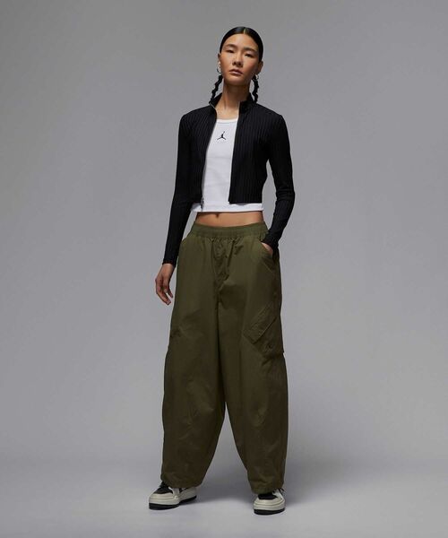 JORDAN BRAND（ジョーダンブランド）の「ジョーダン エッセンシャル ウィメンズタンクトップ / Jordan Essentials Women's Tank HF9475-100 White（タンクトップ・レディース・ホワイト・XL/S/M/L/XS）」の2枚目の写真