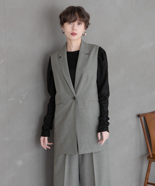 Elura（エルーラ）の「パフショルダーカットソー/323553（Tシャツ/カットソー・レディース・ブラック/ホワイト・FREE）」の9枚目の写真