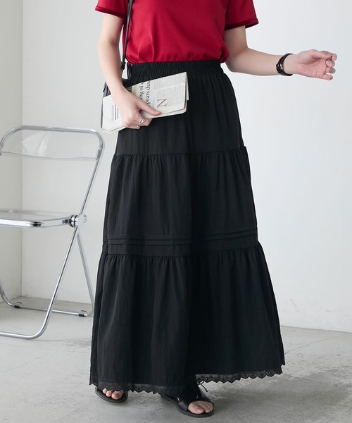 BONLECILL（ボンルシール）の「ピンタックデザイン裾レースギャザーロングスカート（スカート・レディース・ホワイト/ブラック・FREE）」の15枚目の写真