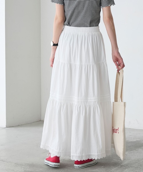 BONLECILL（ボンルシール）の「ピンタックデザイン裾レースギャザーロングスカート（スカート・レディース・ホワイト/ブラック・FREE）」の7枚目の写真