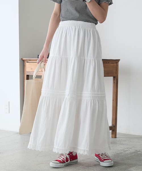 BONLECILL（ボンルシール）の「ピンタックデザイン裾レースギャザーロングスカート（スカート・レディース・ホワイト/ブラック・FREE）」の11枚目の写真