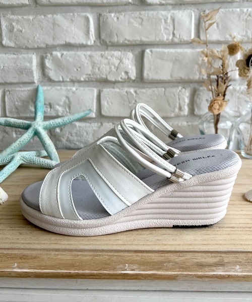 LUGG NAGG（ラグナグ）の「【REFRESH WALK】【2WAY】ストラップ稼働サンダル【３Ｅ】（サンダル・レディース・ブラック/シルバー/ホワイト・L/M/S）」の17枚目の写真