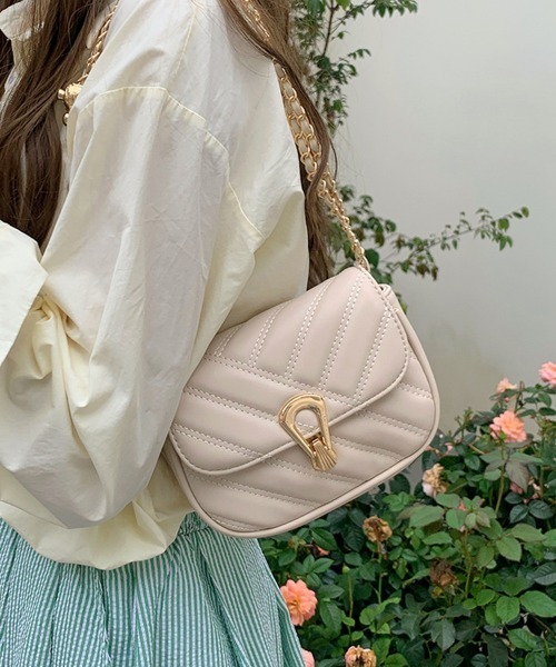 Miniministore(ミニミニストア)の「ミニショルダーバッグ キルティング鞄上品(ショルダーバッグ・レディース・ブラック/アイボリー・FREE)」の17枚目の写真