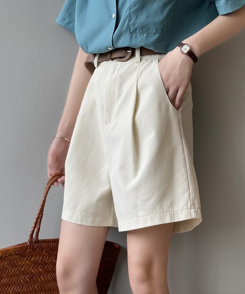 Teem Store（チームストア）の「ベルト付き タックハーフショートパンツ（その他パンツ・レディース・ホワイト/ベージュ/ブラック・S/M）」の8枚目の写真