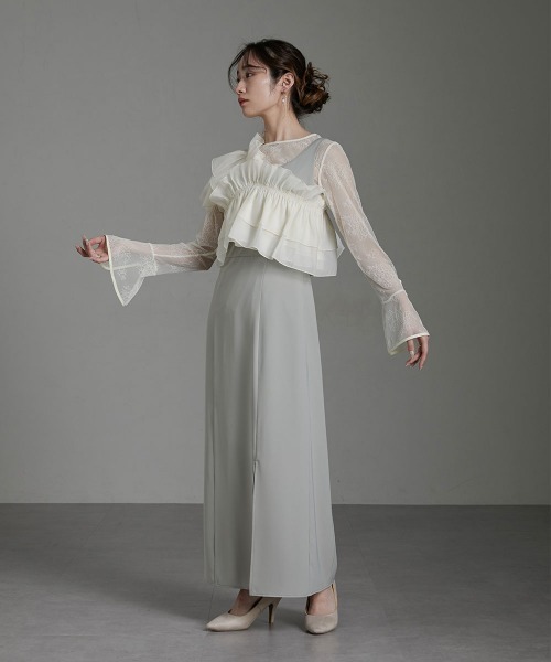 Callarus(カラルス)の「〔Callarus〕ベルスリーブ花柄チュールトップス(ドレス・レディース・ブラック/アイボリー・L/M/LL/3L/S)」の4枚目の写真