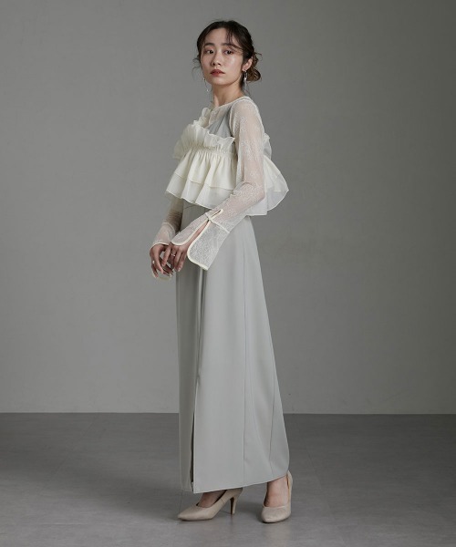 Callarus(カラルス)の「〔Callarus〕ベルスリーブ花柄チュールトップス(ドレス・レディース・ブラック/アイボリー・L/M/LL/3L/S)」の5枚目の写真