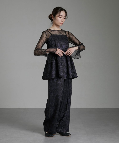 Callarus(カラルス)の「〔Callarus〕ベルスリーブ花柄チュールトップス(ドレス・レディース・ブラック/アイボリー・L/M/LL/3L/S)」の14枚目の写真