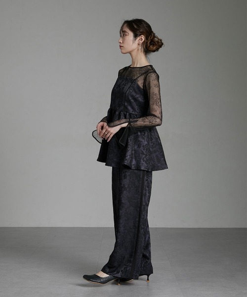 Callarus(カラルス)の「〔Callarus〕ベルスリーブ花柄チュールトップス(ドレス・レディース・ブラック/アイボリー・L/M/LL/3L/S)」の16枚目の写真