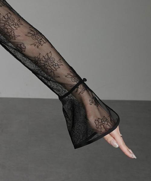 Callarus(カラルス)の「〔Callarus〕ベルスリーブ花柄チュールトップス(ドレス・レディース・ブラック/アイボリー・L/M/LL/3L/S)」の18枚目の写真