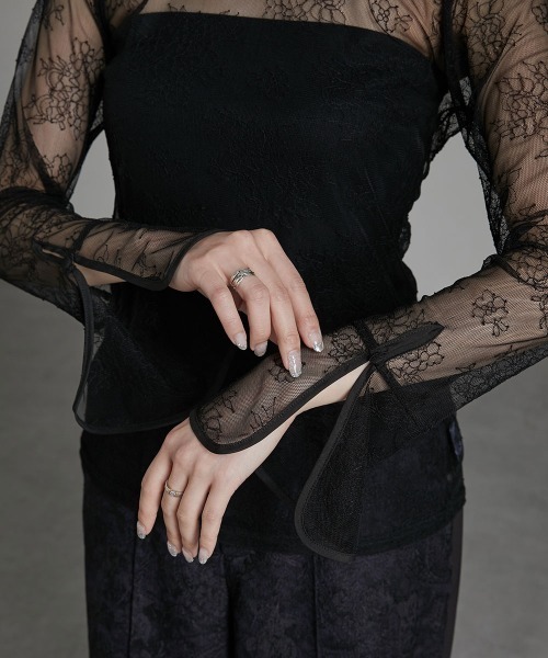 Callarus（カラルス）の「〔Callarus〕ベルスリーブ花柄チュール