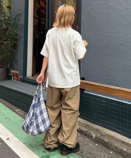 CIAOPANIC TYPY（チャオパニックティピー）の「【UNISEX】レコードTEE（Tシャツ/カットソー・レディース・ホワイト/グレー/ブラック・MEDIUM/LARGE）」の11枚目の写真