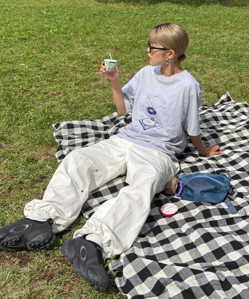 CIAOPANIC TYPY（チャオパニックティピー）の「【UNISEX】レコードTEE（Tシャツ/カットソー・レディース・ホワイト/グレー/ブラック・MEDIUM/LARGE）」の15枚目の写真