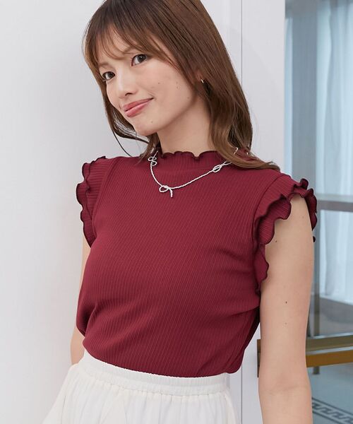 MAJESTIC LEGON（マジェスティックレゴン）の「ノースリフリルメロウリブトップス（Tシャツ/カットソー・レディース・アイボリー/グレイッシュベージュ/イエロー/モカ/ライトグリーン/ブルー/ネイビー/ブラック系その他/ブラック/ボルドー・MEDIUM）」の10枚目の写真