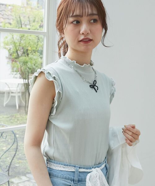 MAJESTIC LEGON(マジェスティックレゴン)の「ノースリフリルメロウリブトップス(Tシャツ/カットソー・レディース・アイボリー/グレイッシュベージュ/イエロー/モカ/ライトグリーン/ブルー/ネイビー/ブラック系その他/ブラック/ボルドー・MEDIUM)」の14枚目の写真