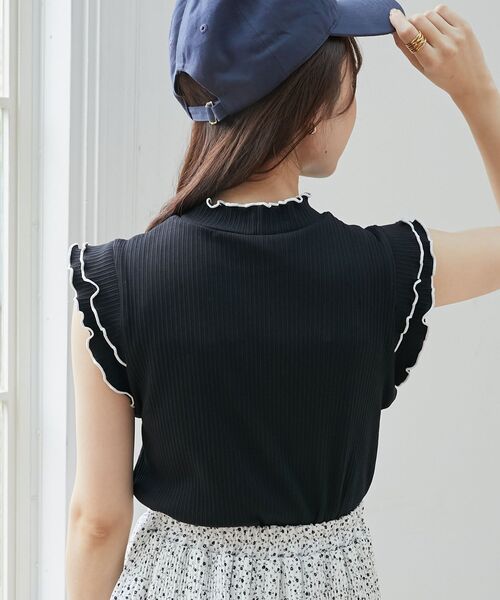 MAJESTIC LEGON（マジェスティックレゴン）の「ノースリフリルメロウリブトップス（Tシャツ/カットソー・レディース・アイボリー/グレイッシュベージュ/イエロー/モカ/ライトグリーン/ブルー/ネイビー/ブラック系その他/ブラック/ボルドー・MEDIUM）」の16枚目の写真