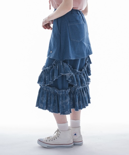 idem（イデム）の「damage frill denim skirt／花柄ジャガードフリルデザインスカート（デニムスカート・レディース・ブルー/ネイビー・FREE）」の14枚目の写真