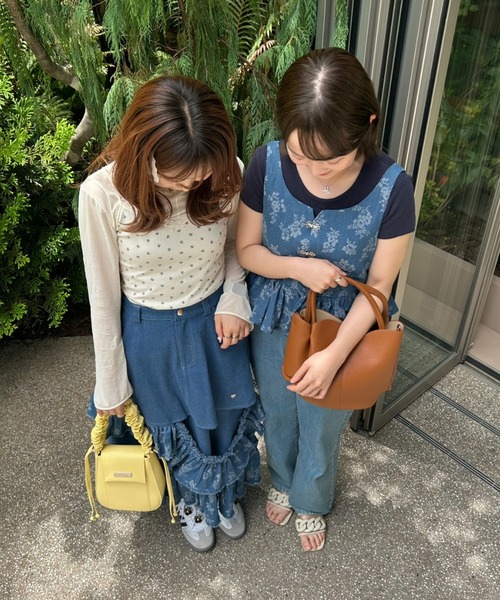 damage frill denim skirt／花柄ジャガードフリルデザインスカート