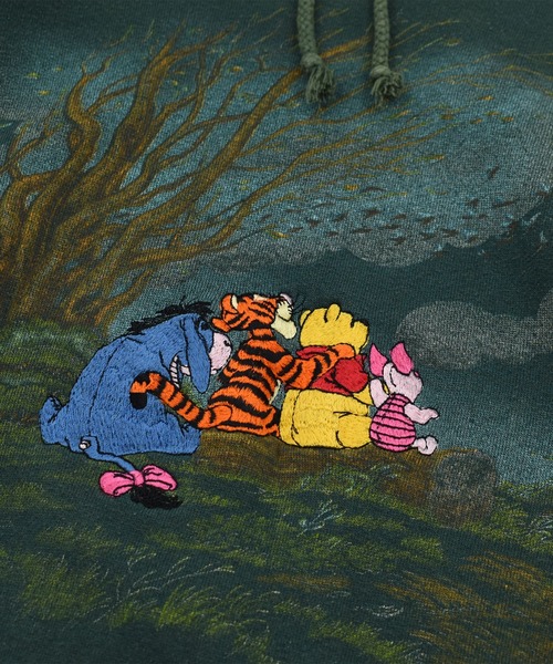 DISNEY VINTAGE（ディズニーヴィンテージ）の「【ヴィンテージ古着】90’s Disney “Pooh＆Friends” キャラクター スウェット USA製（パーカー・メンズ・グリーン・LARGE）」の3枚目の写真